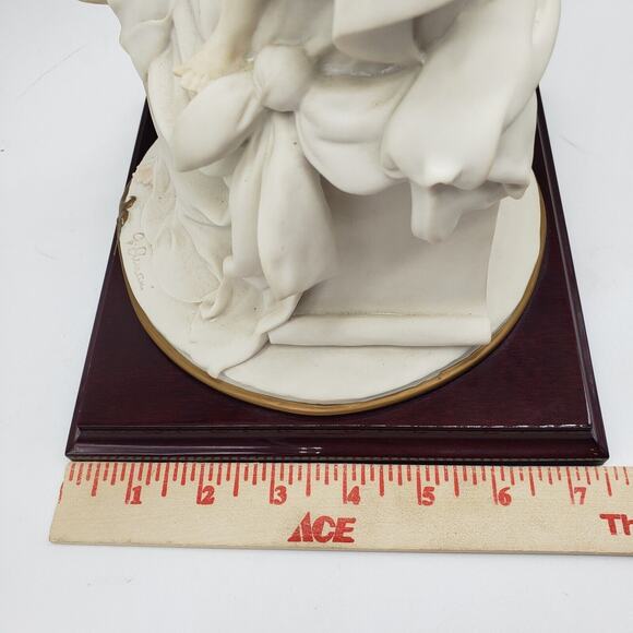 11" Vintage Giuseppe Armani Madonna with Christ Child Statue Florence Italy - Picture 9 of 15